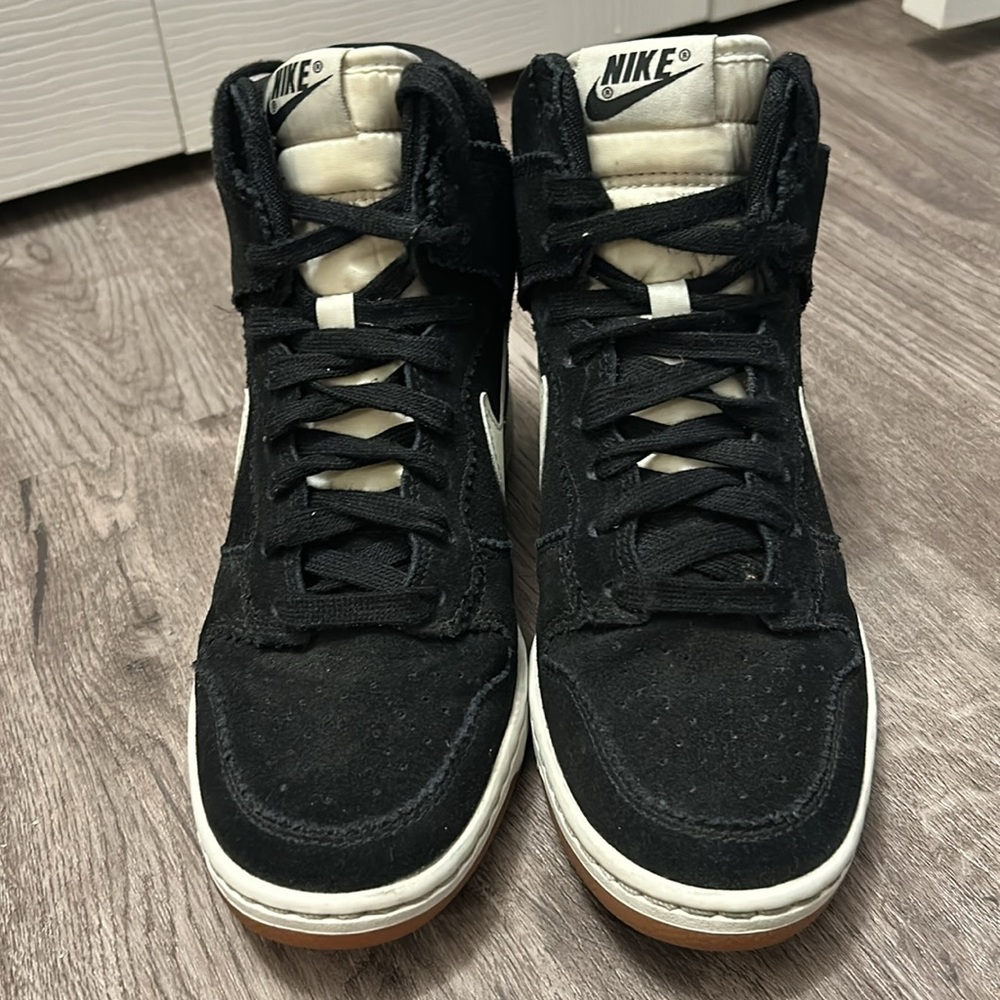 Nike Dunk Sky Hi, black suede, women’s size 7.5, wedge heel - Picture 2 of 9